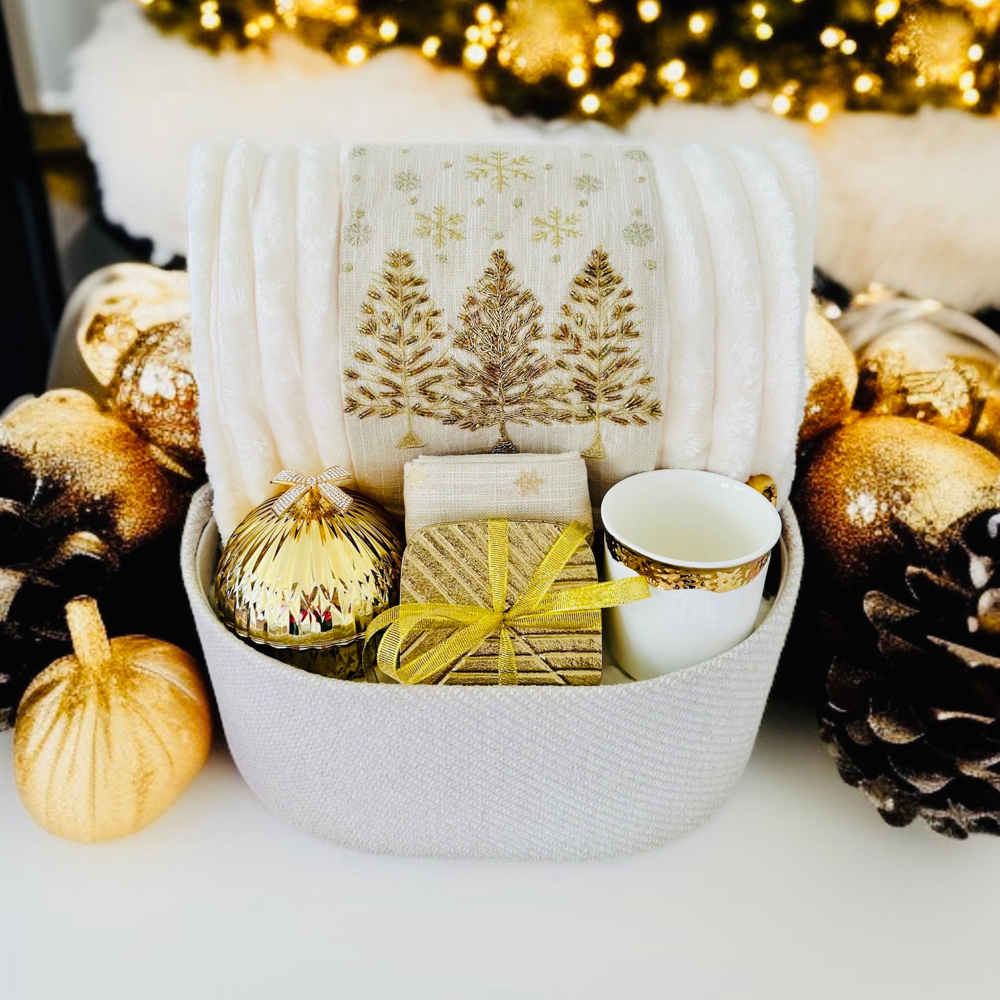 Winter Gold Luxe Collection | Petite Luxe Collection